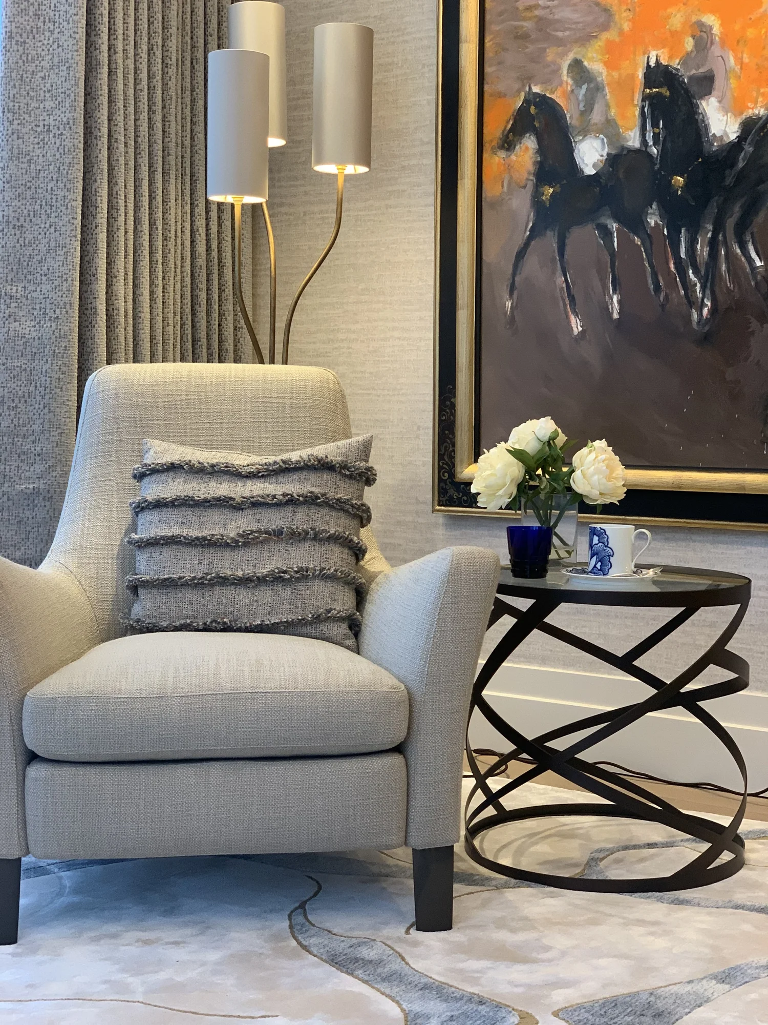 Exclusive London apartment — interior design by Matthews Rea