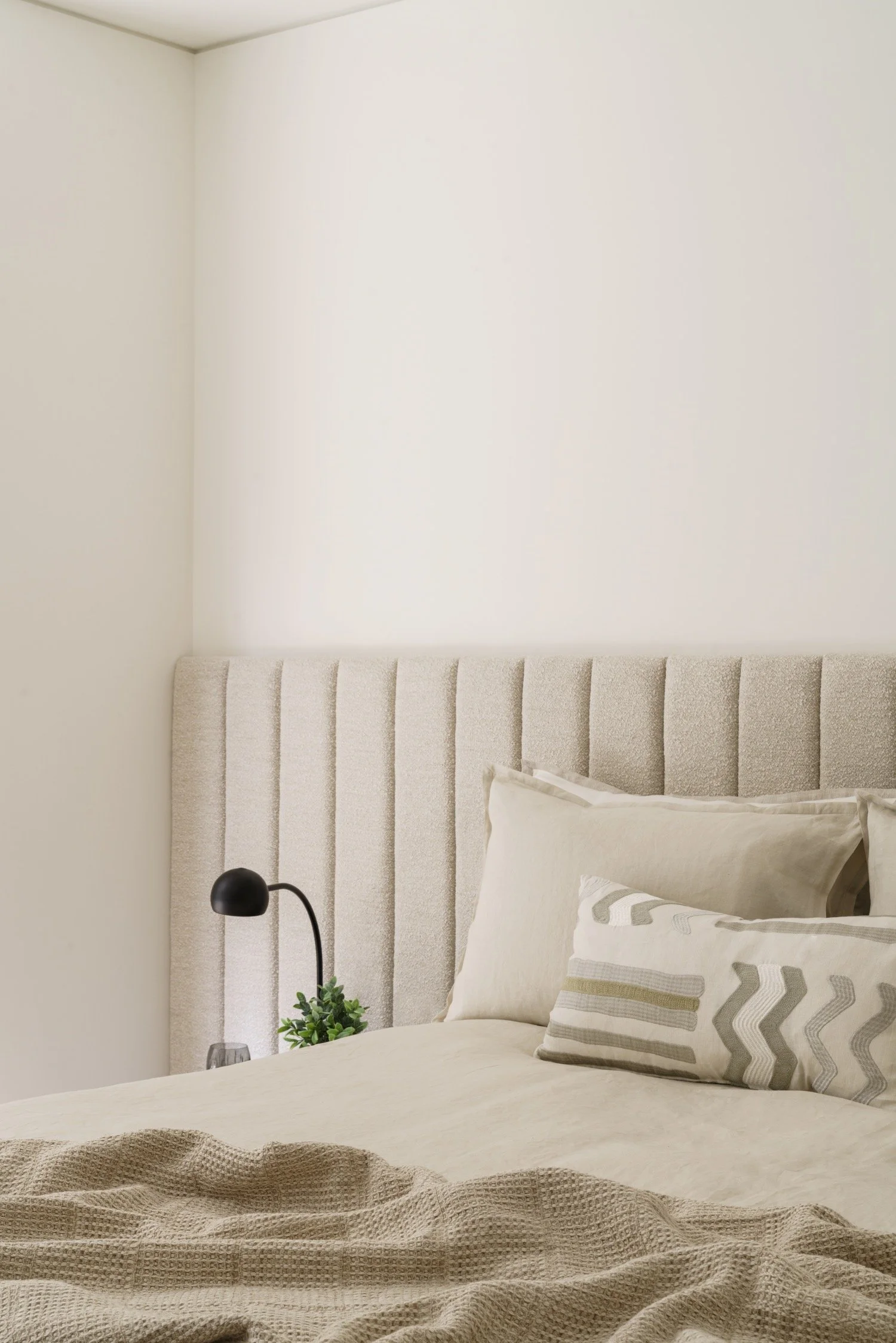 Kensington development apartment II — interior by Matthews Rea